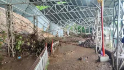 J&K flashfloods: Landslide near Vaishno Devi shrine kills 30 — Top developments