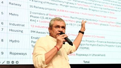 Rail minister asks RLDA to take up housing projects on land parcels for young employees