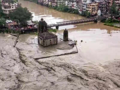 Himachal Pradesh rain fury: Over 400 dead since monsoon onset; over 3,000 houses completely destroyed