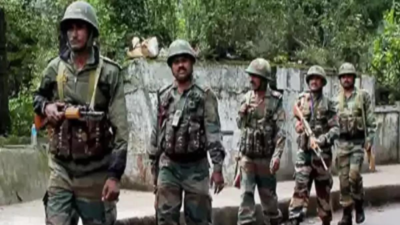 Manipur: Armed men attack paramilitary vehicle in Bishnupur; 2 soldiers killed, at least 3 hurt
