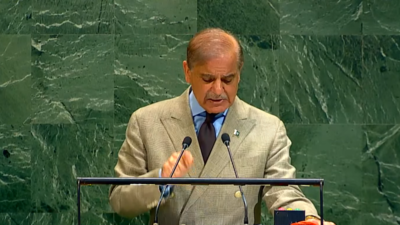 'Man of peace': Pak PM Sharif turns Trump's spokesperson at UN; parrots his ceasefire claim