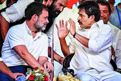 KC Venugopal (right) with Rahul Gandhi After key allies, Congress will also boycott JPC bills on dismissal of jailed CMs, ministers