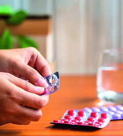 WHO adds key weight-loss drugs to essential meds list
