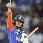IND vs PAK LIVE: India lose Suryakumar and Shubman in quick succession