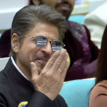 National Awards: Emotional Shah Rukh Khan blows a kiss at Sanjay Jaju as he talks about superstar making history