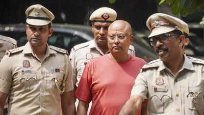 'Objectionable' items, forged photos recovered in premises linked to 'godman' Chaitanyananda Saraswati: Delhi Police