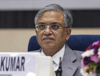'Anganwadi workers to verify': CEC Kumar on 'identification' of burqa-clad voters in Bihar polls; cites guidelines