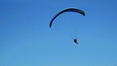 Himachal Pradesh: Canadian paraglider dies; 2 foreign pilots rescued