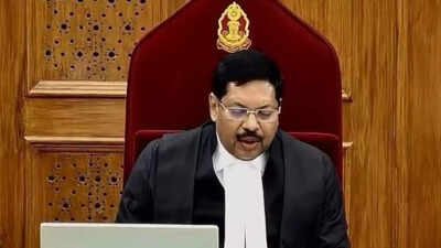 'Sanatan ka apmaan nahi sahenge': Lawyer tries to hurl shoe towards CJI Gavai in SC; how he reacted