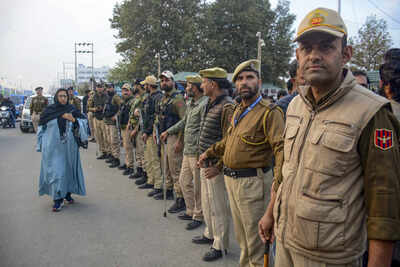 Kathua SSP suspends 8 cops after attack on Kerala preachers