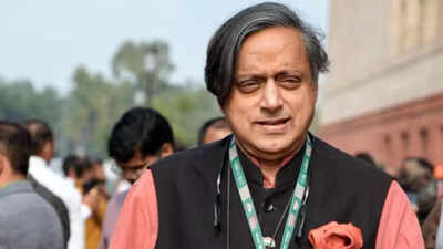 'Intolerant': BJP targets Congress over Tharoor's Advani praise reaction, cites 'deep insecurity' of Nehru-Gandhi family