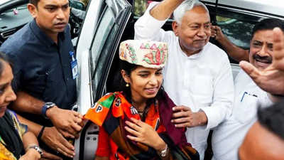 Maithili Thakur Bihar Election 2025: Maithili Thakur in lead; Khesari Lal Yadav, Ritesh Pandey struggle - how celebrity candidates fared amid NDA sweep