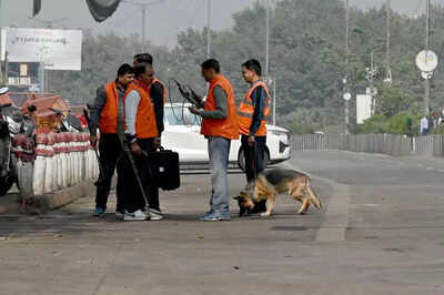 Cops suspect highly unstable TATP, ammonium nitrate behind car blast