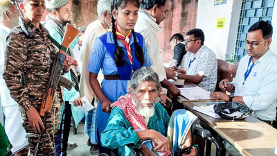 Voting at a Siwan poll booth Siwan Election Results 2025 Highlights: Mangal Pandey from BJP, Awadh Bihari Chaudhary from RJD and Intekhab Ahmed from Jan Suraaj locked in a fierce duel