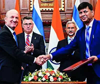India-Israel sign pact on AI, defence, cybersecurity