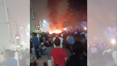 ‘Saw a hand on road’: Eye witnesses recount moments after Delhi blast - watch