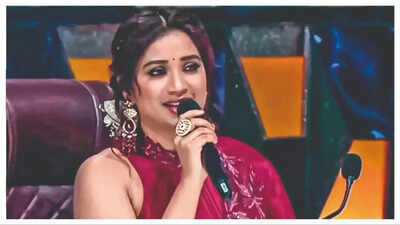 Chaos at Shreya Ghoshal's Cuttack concert: One injured as crowd surges toward stage