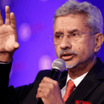 Watch: Virat Kohli mobbed by fans at Sydney airport despite two ducks in ODI series