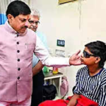 Man stabs ex-girlfriend to death on Mumbai road, then turns knife on himself