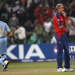 Grammy winner Enrique Iglesias arrives in India after 13 years for Mumbai concert, greets paparazzi with namaste. Watch