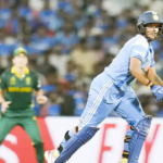 Shubman Gill plays a stunning flick, Sara Tendulkar's reaction says it all – See pics