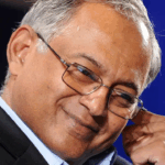 Pop star Sabrina Carpenter to lead Universal’s musical inspired by ‘Alice in Wonderland’